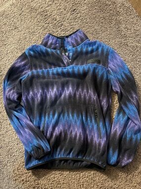 Kavu Purple & Blue Ombre Pullover and a Hoodie